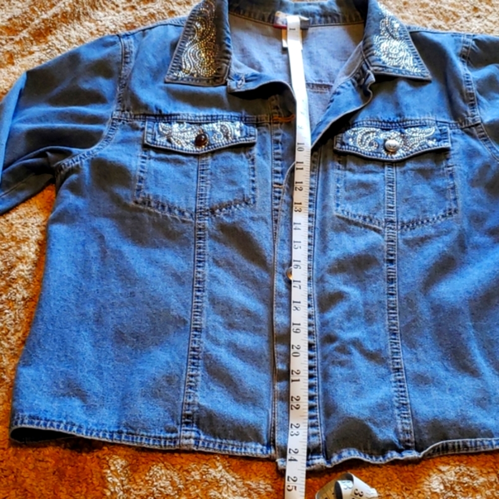 Jean jacket - Picture 4 of 7